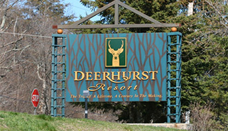 Aaron Paterson provides corporate entertainment at renowned Muskoka resort, Deerhurst.